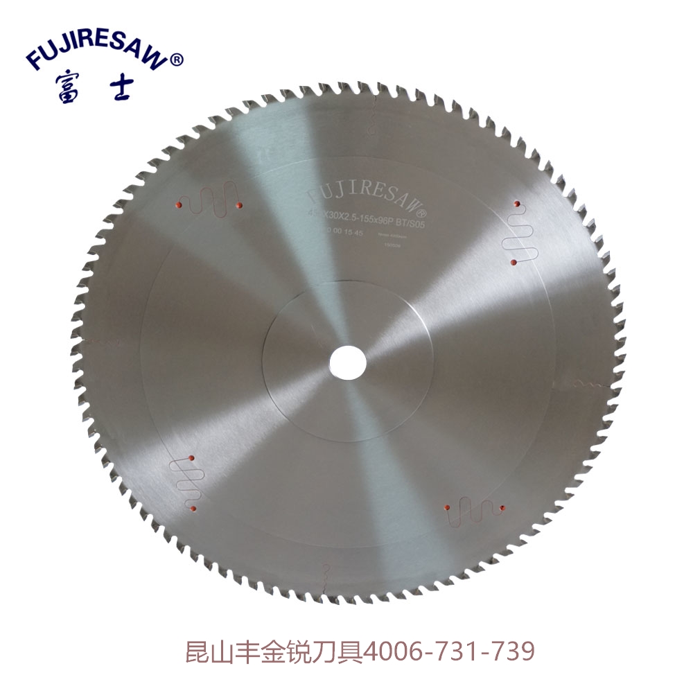 富士超薄鋸片配鄧氏機(jī)械角碼鋸，不爭不饒！